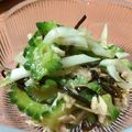 ぶーこ５５'s cooksnap of when they made 酢玉ねぎで★ゴーヤとツナのさっぱり和え.