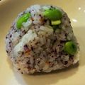 ｼﾛﾀﾝ's cooksnap of when they made 枝豆ゆかりおにぎり.