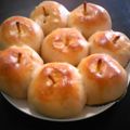 さ(･∀･)tome's cooksnap of when they made はちみつりんごパン.