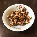 みちばん♡'s cooksnap of when they made 夏チョコ♪ポップチョコーン（ミルク）.