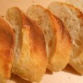 ひでぼう☆'s cooksnap of when they made 生イーストでフランスパン.