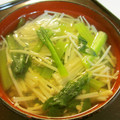 ☆Rokko☆'s cooksnap of when they made 簡単☆小松菜とえのきのお味噌汁.
