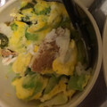 お気楽な嫁。's cooksnap of when they made 玉ねぎを玉子とじ。 ちーずのせ、丼.