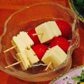 Ｙ♡kitchen's cooksnap of when they made 簡単！節約！トマトとチーズのピンチョス.