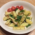 caruga's cooksnap of when they made ささっとじゃがいもルッコラのにんにく炒め.