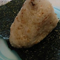 あらかい's cooksnap of when they made しらすと鰹節のおにぎり。.