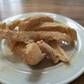 mayasango's cooksnap of when they made 揚げパンの耳withきな粉.