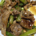 こ っ た む's cooksnap of when they made アスパラと豚肉のマヨつゆ炒め.