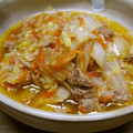 ほたて漁師のオッカー's cooksnap of when they made にんじん麺と豚肉と白菜の炒め物.