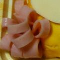 ma___111's cooksnap of when they made お弁当に♪ハムでお花♡♡.