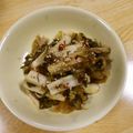 せつみか's cooksnap of when they made 高菜漬けときのこのピリ辛炒め.