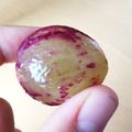 こたつみかん☆'s cooksnap of when they made イライラ解消！巨峰のむきかた.
