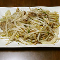 りこまこせいやのパパ's cooksnap of when they made 副菜に！舞茸ともやしのマヨネーズソテー.
