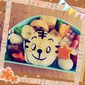 ugem25's cooksnap of when they made しまじろうキャラ弁当☆ 遠足運動会などに.