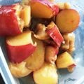 クックAHSOGE☆'s cooksnap of when they made 炊飯器で。さつまいもとリンゴの重ね煮.
