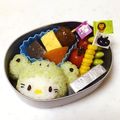 どやこ's cooksnap of when they made かえるキティ♡梅雨のキャラ弁.
