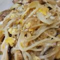 けいﾏﾏ's cooksnap of when they made 豚もやしあんかけ卵丼.