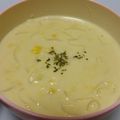もちこ☆71's cooksnap of when they made 炒め玉ねぎ入りで 絶品！ コーンスープ.