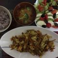 tataemme's cooksnap of when they made 豚肉とキャベツのカレー炒め.