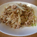 ノチアチ's cooksnap of when they made 簡単！安い！ウマい！もやしのマヨ炒め.
