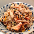 三段目's cooksnap of when they made 鮭と小松菜の炊き込みご飯.