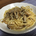 クックS8NIK4☆'s cooksnap of when they made 簡単旨い！ガリバタ和風きのこパスタ.
