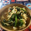 yurilucas's cooksnap of when they made 卵なし炒飯☆レタスかにかまあんかけ.