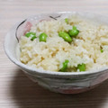 アクセル☆'s cooksnap of when they made ＊簡単炊飯器で枝豆ご飯＊.