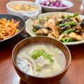 Superlittleboo's cooksnap of when they made 舞茸（きのこ）と豆腐のお味噌汁.