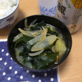ともぱんたから's cooksnap of when they made さつま芋とワカメ・うすあげのお味噌汁❤.
