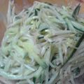 hamadu's cooksnap of when they made もやしとキュウリのカレーマヨサラダ.