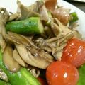 なつお0526's cooksnap of when they made アスパラ×マイタケ×ベーコンのマヨ炒め.