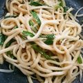ゆきちゃーん925's cooksnap of when they made ランチ♪もやしとニラのオイスター焼うどん.