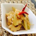 ゆのkitchen's cooksnap of when they made セロリとちくわぶの煮物.