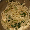 kumicyoo's cooksnap of when they made もやしとほうれん草の味噌だれあえ.