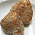 こぐまち's cooksnap of when they made ピンクレッドなウメ鮭マヨおにぎり♡.