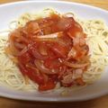 yaa66's cooksnap of when they made 簡単ベーコンと玉ねぎのトマトソースパスタ.
