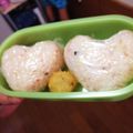 キッチン◇キッチン's cooksnap of when they made お弁当に♪簡単ハート型おにぎり.