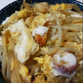 みのぴよ's cooksnap of when they made 超節約&美味★もやしとちくわの卵とじ丼.