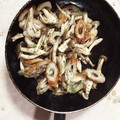みやふみぷかり's cooksnap of when they made きのことちくわのバター炒め.