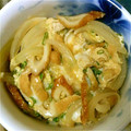 うららか３'s cooksnap of when they made おひとりさまランチ♡油揚げとちくわの丼.