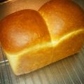 ❤taaky❤'s cooksnap of when they made ☆生クリーム入りリッチ食パン(HB)☆.