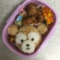 ニヤオ's cooksnap of when they made 簡単♪キャラ弁♪ダッフィーおにぎり♪.