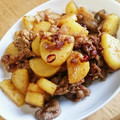 YuzuKizu's cooksnap of when they made 新じゃがと豚肉の甘辛炒めゴマを利かせて！.