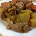 anomalo's cooksnap of when they made とりももとジャガイモの生姜煮.