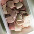 tanoyuki's cooksnap of when they made 臭み無し簡単魚屋鮭、たら白子下処理.