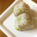 sayori-pon's cooksnap of when they made これは美味しい！黒すりごまで酢にぎり♪.