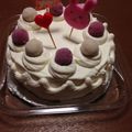 ゆうりん１００４'s cooksnap of when they made 記念日に♡アイスデコレーションケーキ.