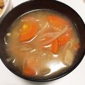 yuuu♥'s cooksnap of when they made ごろっとジャガ☆玉☆ニンジン の豚汁.