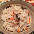 At09's cooksnap of when they made 白だしで簡単♪きのこと油揚げ炊き込みご飯.